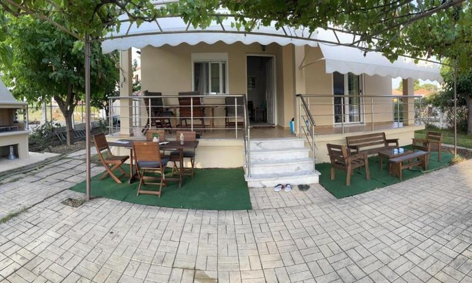 Kourouta House | Family-Friendly Kourouta Beach House with Kitchen Amenities