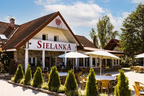 Gietrzwald House | Explore Kozi Dwór - Sielanka: Pet-Friendly Retreat