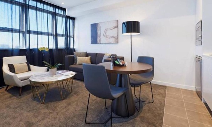Chatswood CBD Apartment | Discover KOZYGURU: Chic Studio Near Chatswood Chase
