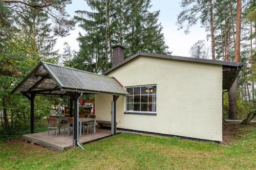 Feldberger Seenlandschaft Resort | Discover Krüseliner Mühle Bungalows with Family-Friendly Pool