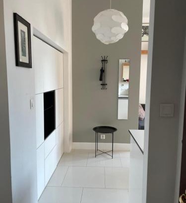Srodmiescie Połnocne Apartment | Family-Friendly Kredytowa Home with Top Guest Ratings