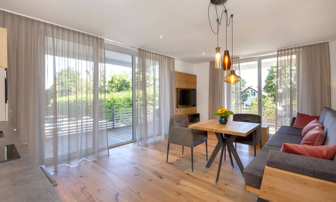 Ueberlingen Apartment | Explore KRESS Living: Exceptional Amenities & Lake Views