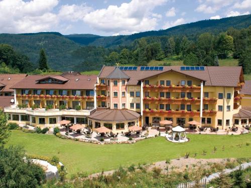 Silberberg Hotel | Elevated Comfort at Kristall- & Vitalhotel Bergknappenhof