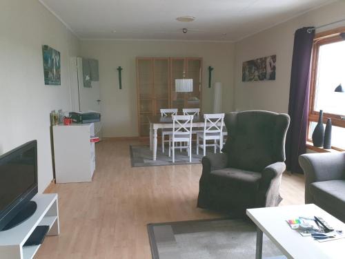 Vard Apartment | Family-Friendly Kristian 4. Gt. Apartment for Memorable Stays