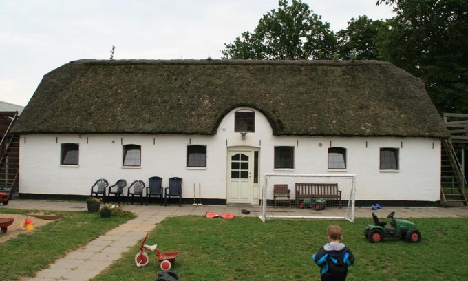 Tistrup House | Welcoming Kristiansminde Farm Holiday: Pet-Friendly Stay