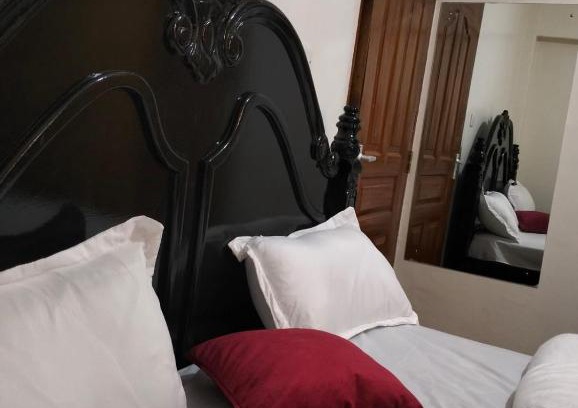 Eastleigh Apartment | Cozy Kristina's Apartments in Buruburu, Family-Friendly Stay
