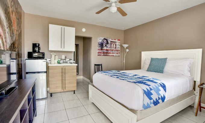 Wynwood Art District Apartment | Explore Krymwood Flats Wynwood - Family-Friendly Retreat