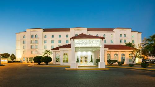 Juarez Municipality Hotel | Stylish Stay at Krystal Urban Ciudad Juarez Near US Consulate