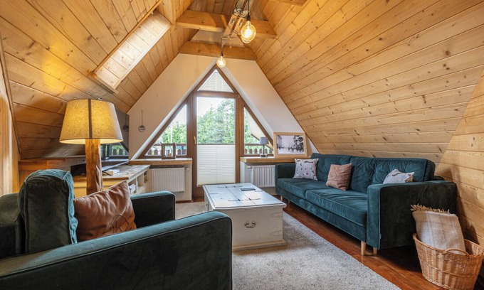 Zakopane Apartment | Cozy Krzeptówki Mountain Apartment with Family-Friendly Amenities