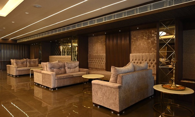 Patna Hotel | Budget-Friendly Stay at KS Square Hotel & Banquets