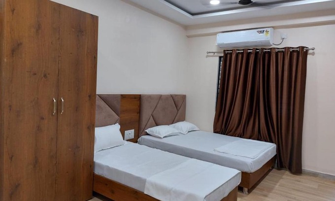 Ujjain House | Discover Kshipranjali Divine Home Stay - Family Friendly Retreat
