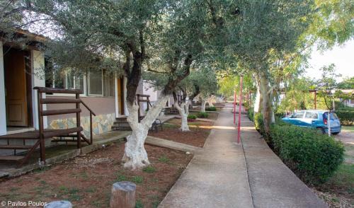 Velon House | Tranquil Ktima Paradise: Ocean View & Pet-Friendly Retreat