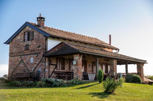 Cernik Villa | Experience Kuća sreće Veronika: 4-Star Family Retreat