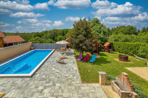 Kravarsko Villa | Discover Kuća za odmor Klara: Perfect for Families & Pets