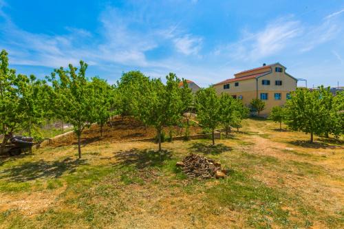 Unesic House | Exceptional Kuća za odmor Rajčić - Guest Rated 9.9/10!