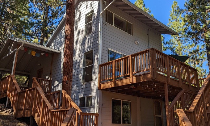 Weed Cottage | Discover Kuan Yin Cottage at Healing Waters of Shasta