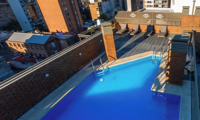 Cordoba Apartment | Comfortable Kube Apartments Express: Pet Friendly & Pool Access