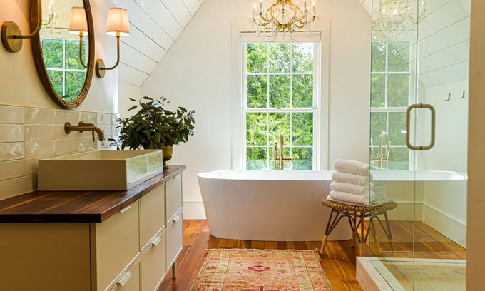 Jacksonville House | Stylish Kubli Haus Suite #3: Ocean Views & Top Ratings