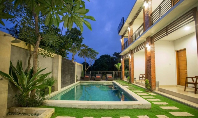 Umalas Bed & Breakfast | Relax at Kubu Bali Suite Seminyak with Pool and Kitchen