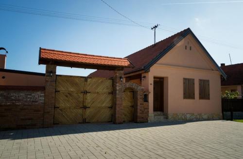 Fericanci House | Relax at Kuca za odmor Poppke - Pet and Child Friendly Stay
