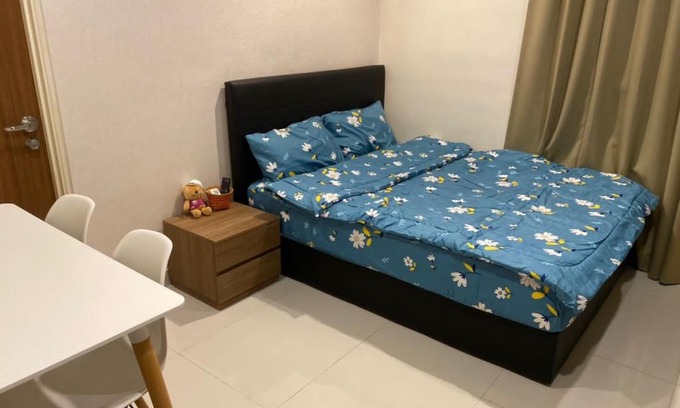 Batu Lintang Apartment | Discover Kuching Kozi Square: Oceanfront Apartment Retreat