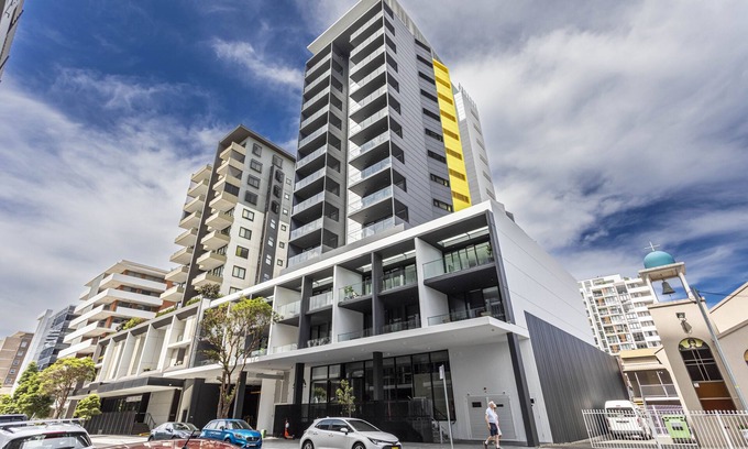 Wollongong CBD Apartment | Discover KULA Wollongong: Oceanfront Retreat with Pool