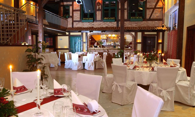 Weisen House | Discover Kulturscheune Schilde: Family-Friendly Retreat