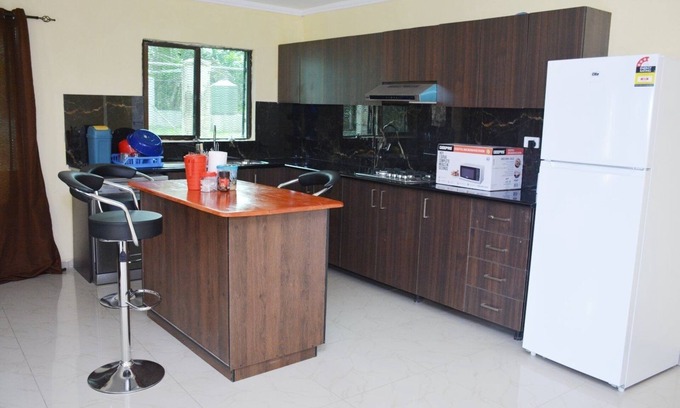 Nadi House | Top-Rated KumarVacation Home with Spa and Hot Tub