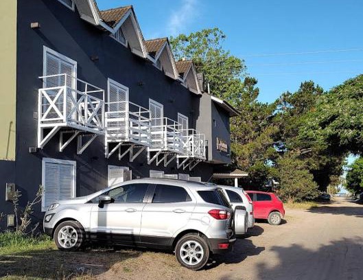 Costa Azul Apartment | Inviting Kumen Apart de Playa: Family-friendly Getaway