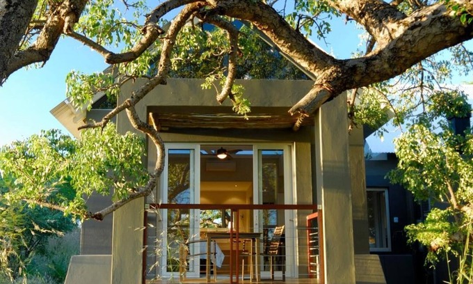 Tsumeb Hotel | Relax at Kupferquelle Resort with Spa & Pool Amenities