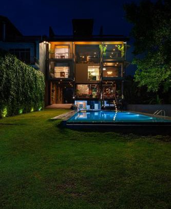 Wadduwa Bed & Breakfast | Relaxing Oceanfront Getaway at Kurokawa Kalutara