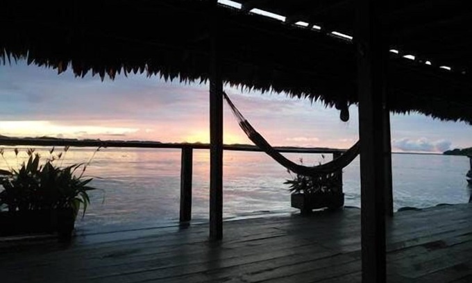 Leticia House | Relaxing Kurupira Cabin Floating with Spa & Family Amenities