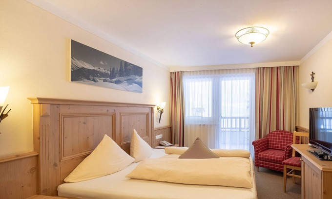 Kappl House | Cozy Kuschelzimmer Paznaun at Hotel Lenz Awaits You