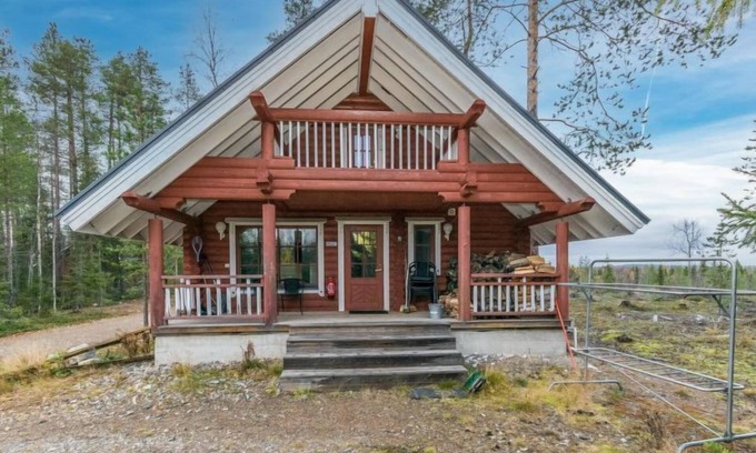 Lampivaara House | Kuukkelin Tupa 2 by Interhome