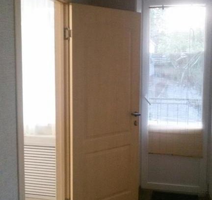 Novorossijsk Apartment | Discover Kvartira v Tsentre: Guest Rated 8/10!