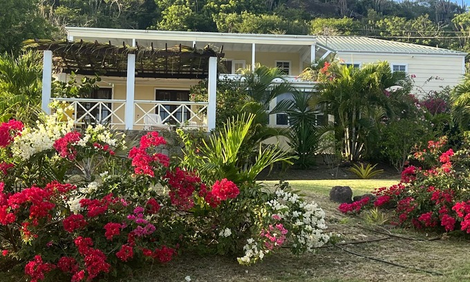 Piccadilly Villa | Exceptional KyeStone Villa in English Harbour, Antigua