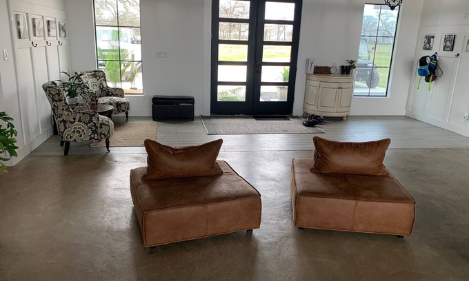 Somerville House | Modern Home with Pool & Hot Tub Near Kyle Field Views