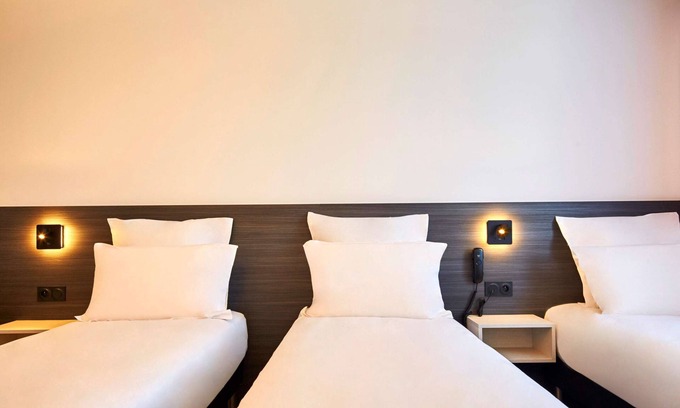 Combs-la-Ville Hotel | Comfortable Stay at Kyriad Combs-la-Ville - Senart
