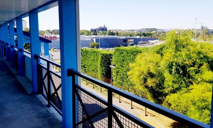 Chasseneuil-du-Poitou Hotel | Comfortable Stay at Kyriad Direct Poitiers - Gare du Futuroscope