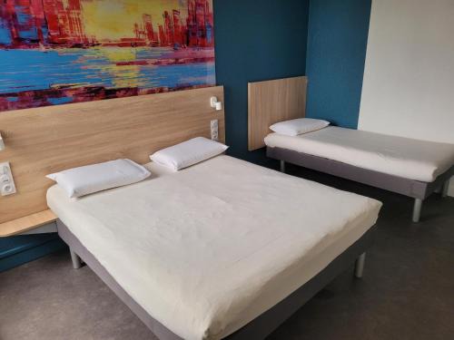 Dardilly Hotel | Comfortable Stay at KYRIAD DIRECT LYON NORD - Dardilly