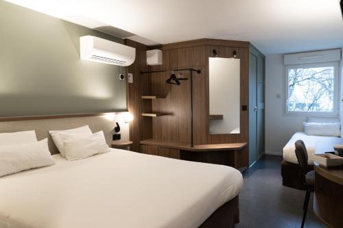 Ludres Hotel | Discover Kyriad Nancy Sud - Ludres: Pet-Friendly Comfort