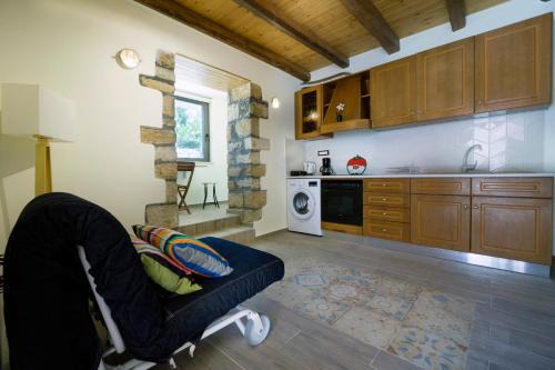 Galatas House | Experience Family Comfort at Kyriaki's Traditional House
