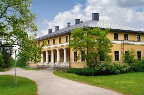 Mikkeli Hotel | Comfortable Kyyhkylä Hotel and Manor with Spa & Ocean View