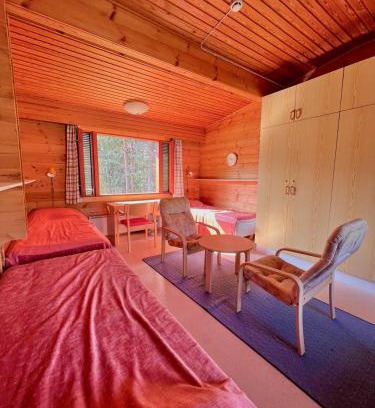 Tiainen House | Kyyronkaita