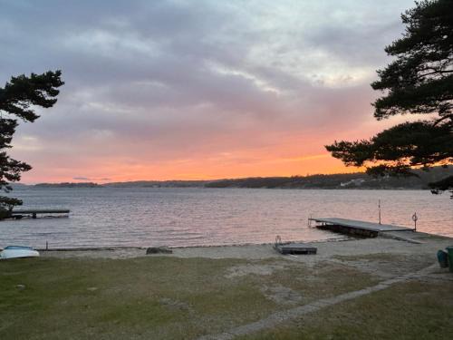 Lokholmen House | Lägenhet i Hällestrand Semesterby R29