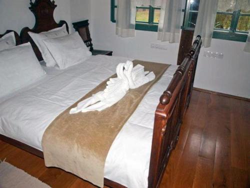 Sisak Apartment | Cozy Getaway for 2 and a Child in Central Croatia