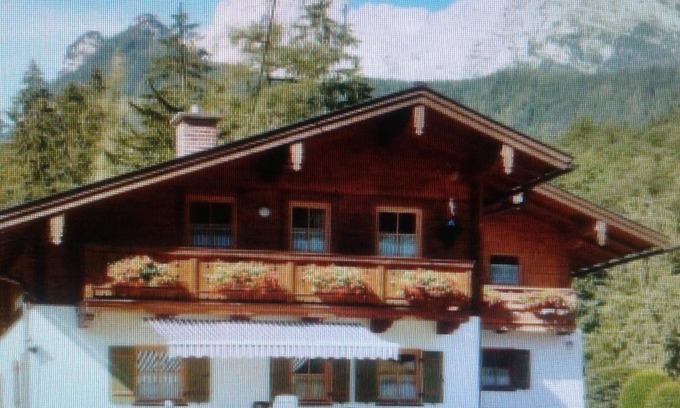 Ramsau bei Berchtesgaden Apartment | Oceanfront Retreat at Lärcheck with 9/10 Guest Rating