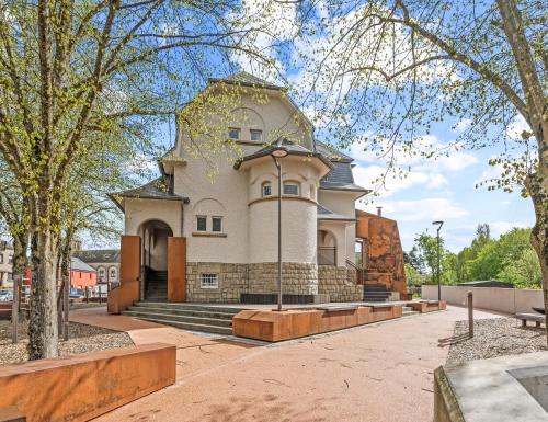 Bascharage House | Pet-Friendly Lénger Schoul: Guest Rated 10/10 Experience