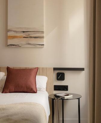 Bilbao City Centre Apartment | Ideal Stay at Líbere Bilbao Ledesma: Pet Friendly & Accessible
