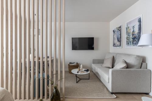 Chamberi Apartment | Elegant Líbere Madrid Chamberí: Pet-Friendly & Accessible Stay